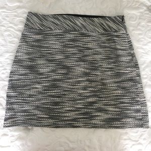 LOFT textured shift skirt